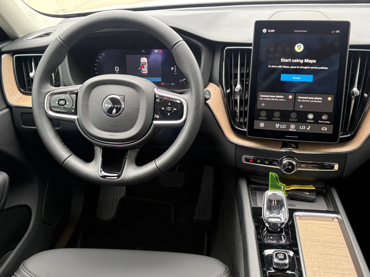 New 2026 Volvo XC60 B5 Core w/ Climate Package AWD/4WD image 12