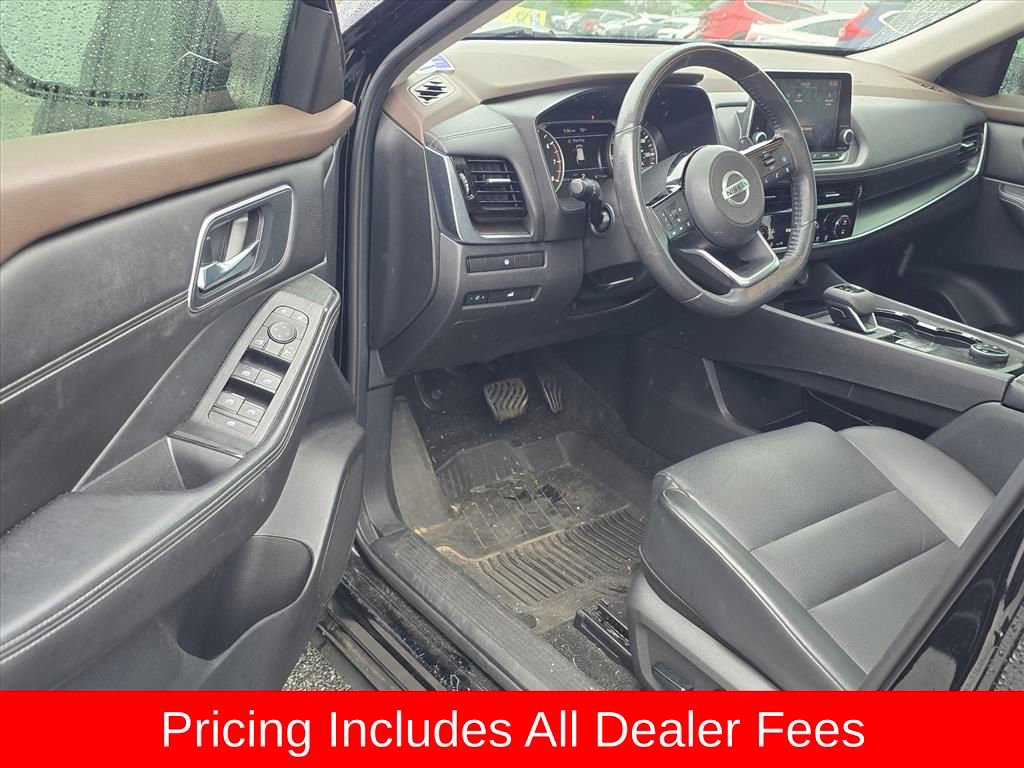 Used 2021 Nissan Rogue SV w/ Premium Package AWD/4WD image 6