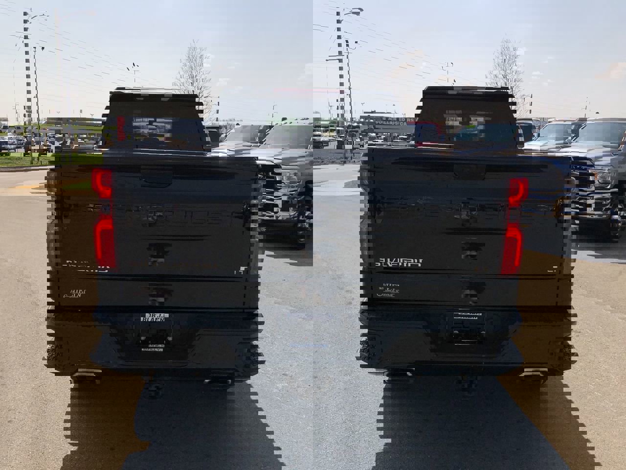 Used 2021 Chevrolet Silverado 1500 LT Trail Boss w/ Bed Protection Package image 18