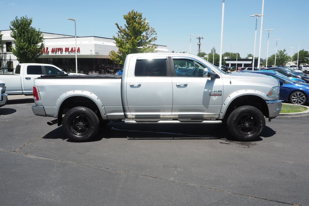 Used 2016 RAM 2500 Laramie w/ Convenience Group AWD/4WD image 7