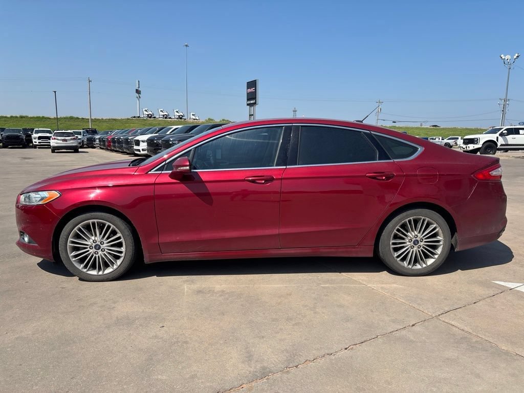 Used 2016 Ford Fusion SE w/ Equipment Group 202A FWD image 25