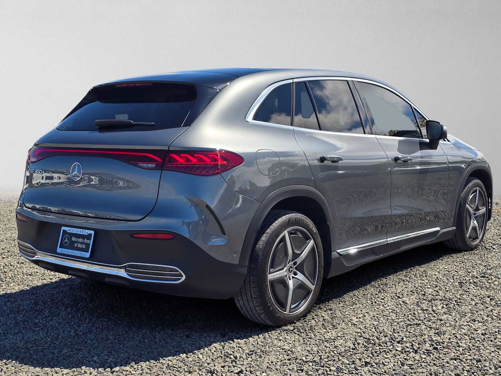 Used 2023 Mercedes-Benz EQE 350+ SUV w/ AMG Line Exterior Package image 4