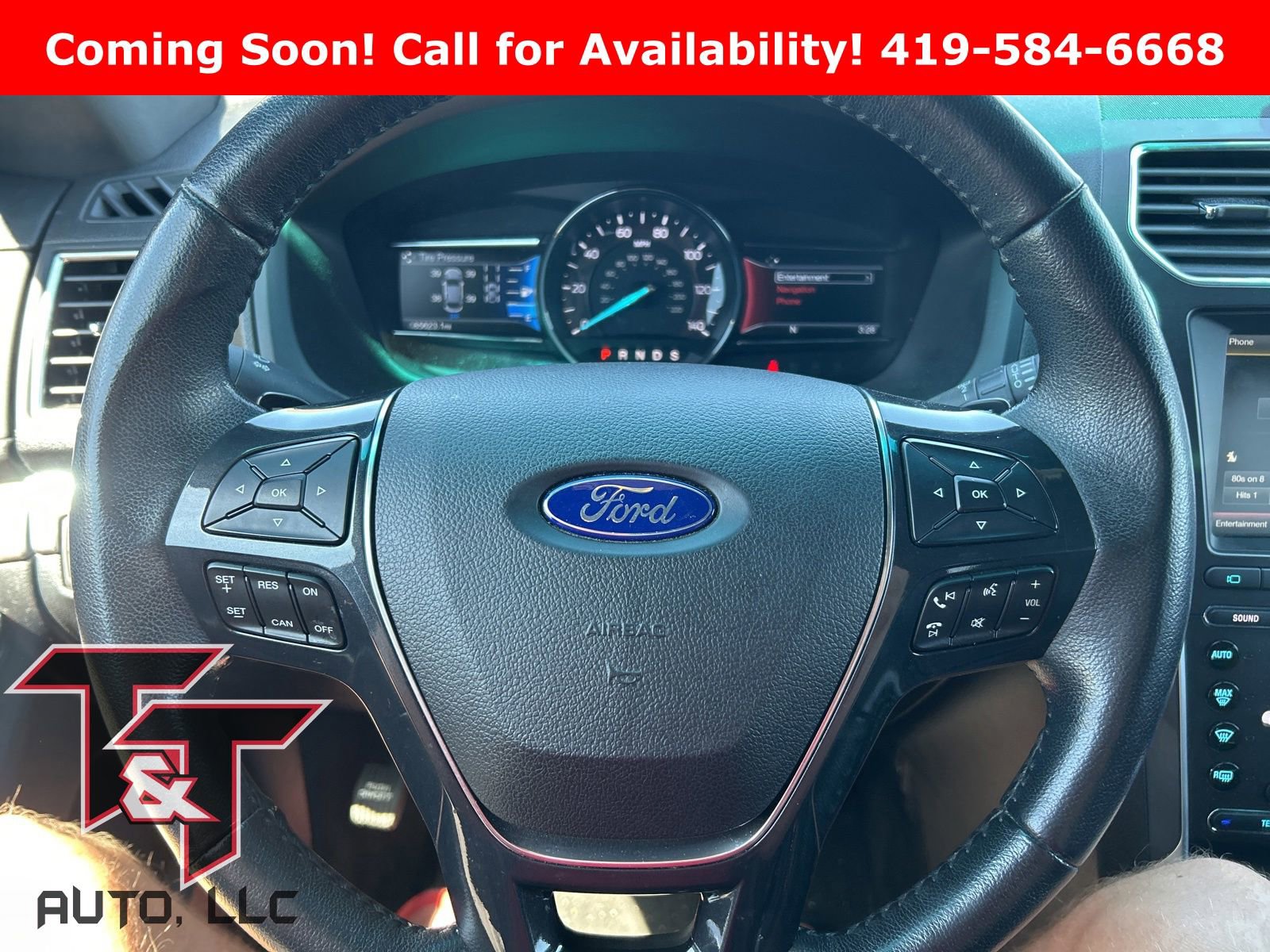 Used 2016 Ford Explorer Limited w/ Equipment Group 301A AWD/4WD image 9