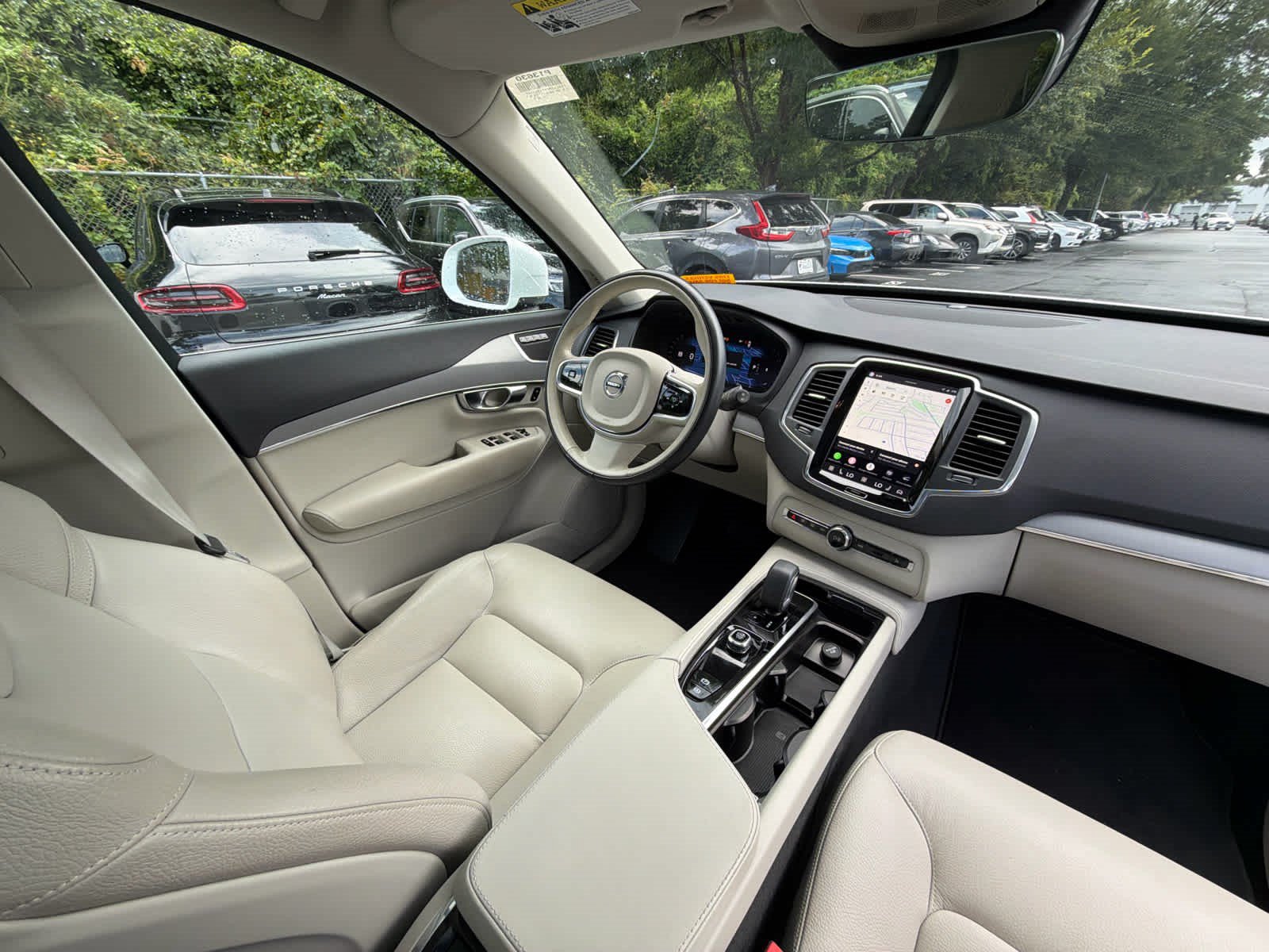 Used 2023 Volvo XC90 B5 Core AWD/4WD image 19