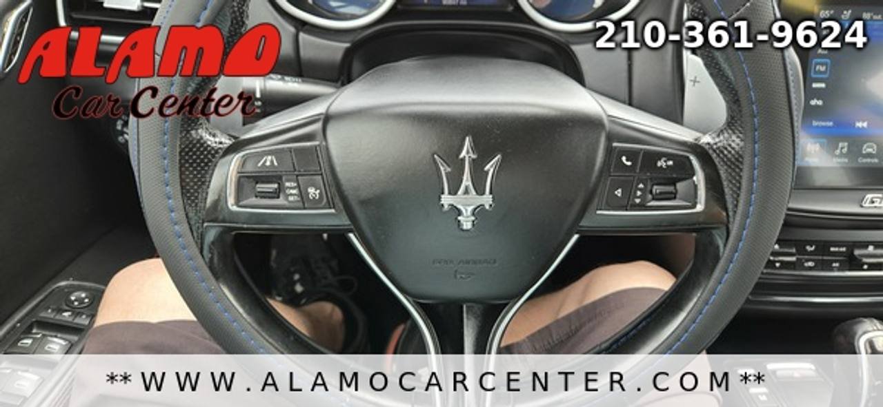 Used 2017 Maserati Ghibli S Q4 AWD/4WD image 33