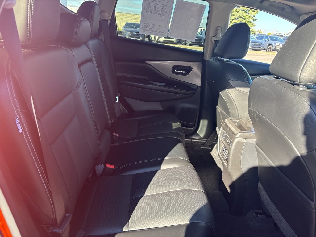 Used 2022 Nissan Murano SL w/ SL Moonroof Package image 11