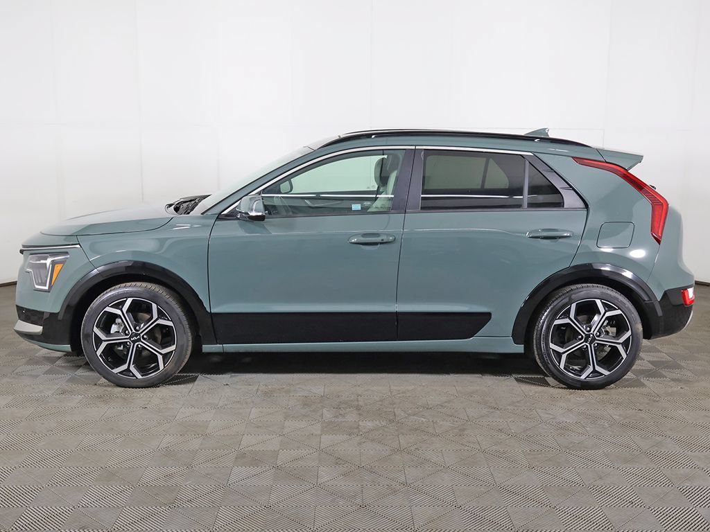 Used 2023 Kia Niro EX Touring FWD image 18