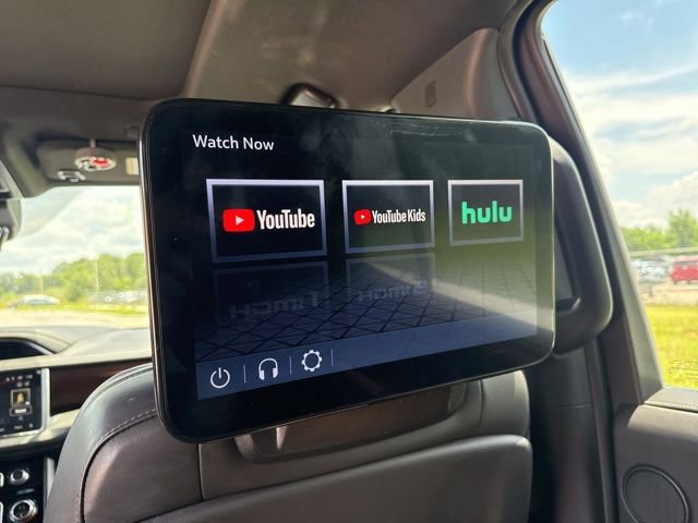 Used 2023 GMC Yukon Denali Ultimate w/ LPO, Floor Liner Package AWD/4WD image 11