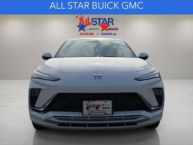 New 2026 Buick Envista Avenir image 2