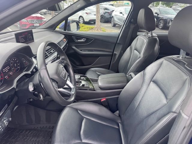 Used 2019 Audi Q7 3.0T Premium Plus w/ Premium Plus Package AWD/4WD image 11