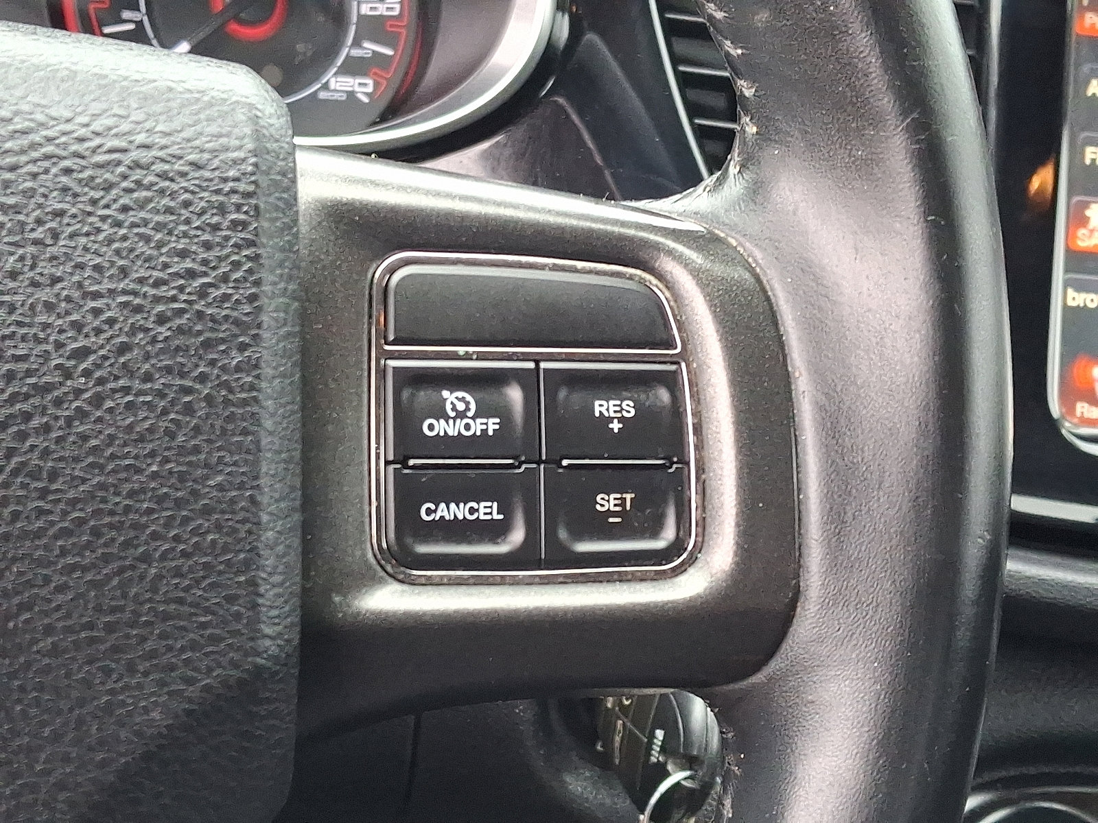Used 2013 Dodge Dart SXT FWD image 23
