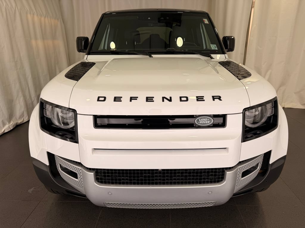 Used 2023 Land Rover Defender 110 S AWD/4WD image 6
