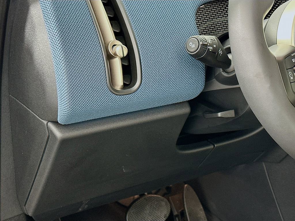 Certified 2025 MINI Cooper Countryman S w/ Comfort Package Max image 10