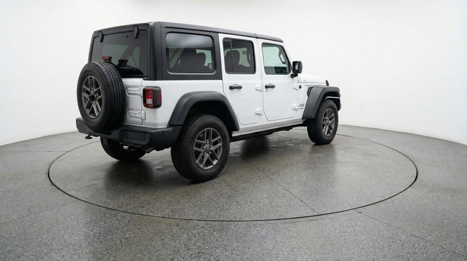 Used 2025 Jeep Wrangler Sport S image 9