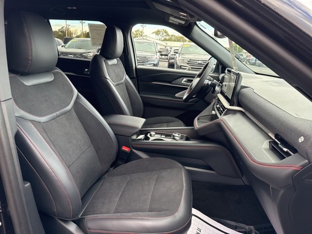 New 2026 Ford Explorer ST w/ Sun And Sound Package image 39