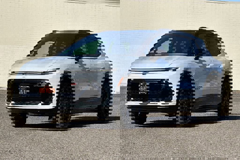 New 2026 Chevrolet Equinox EV RS image 8