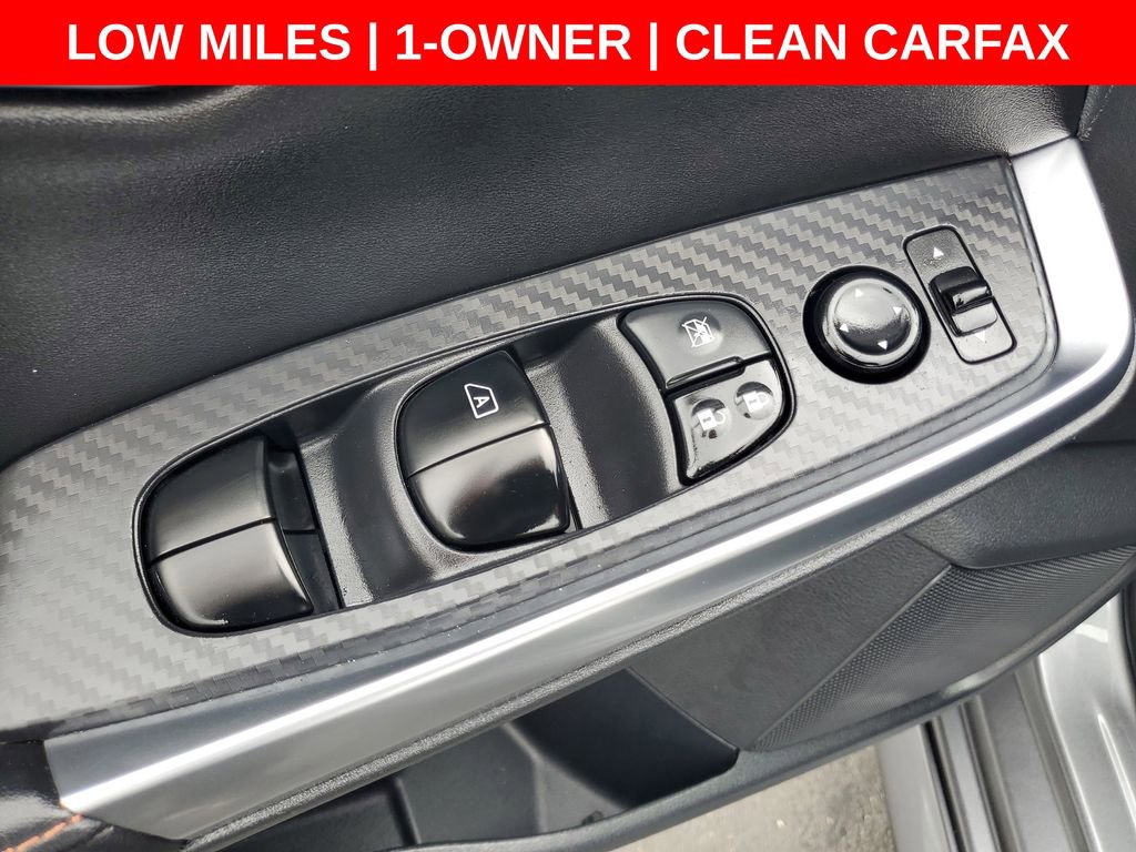 Used 2023 Nissan Sentra SR w/ Midnight Edition Package FWD image 24