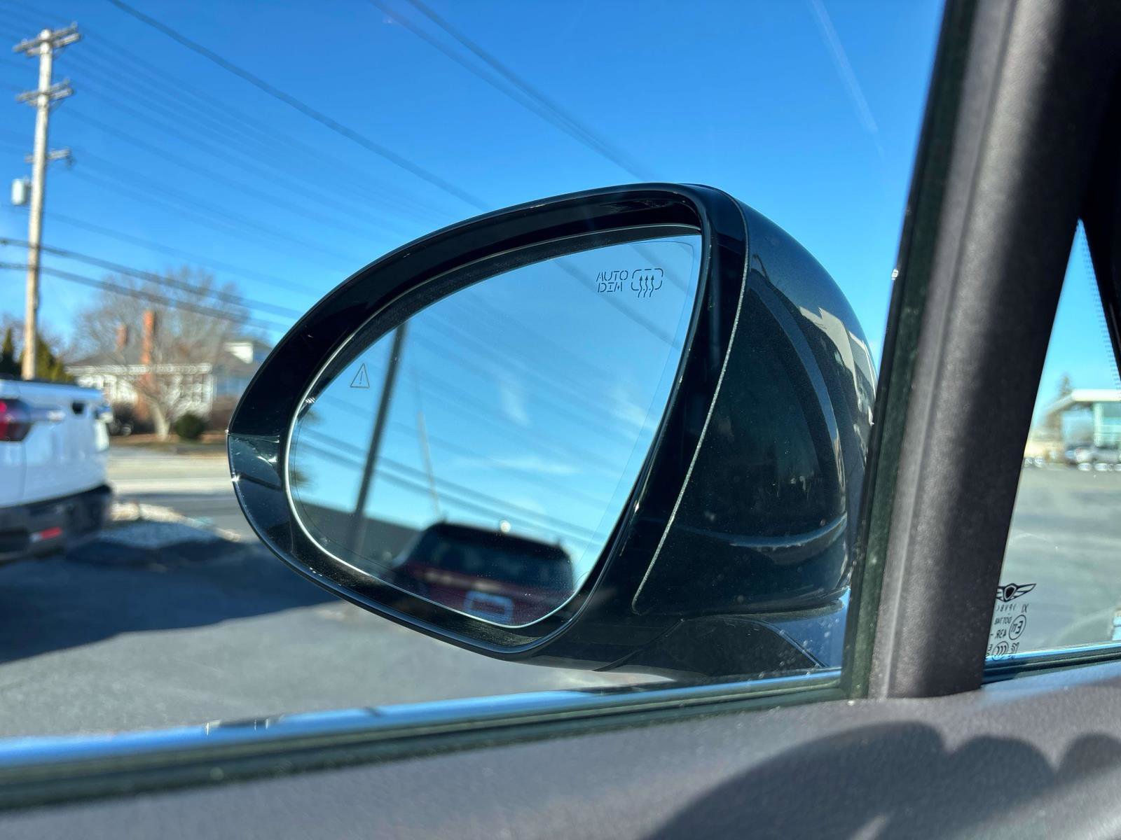 Used 2023 Genesis GV70 2.5T w/ Select Package image 30