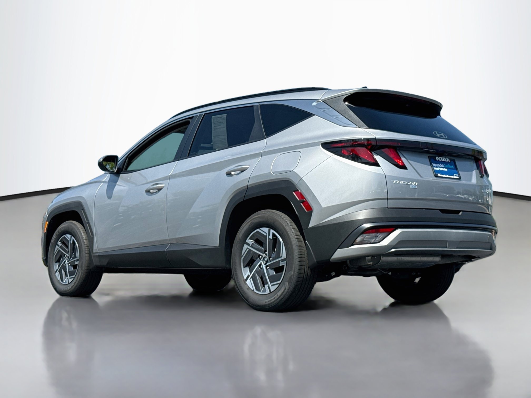 Certified 2025 Hyundai Tucson Blue AWD/4WD image 5