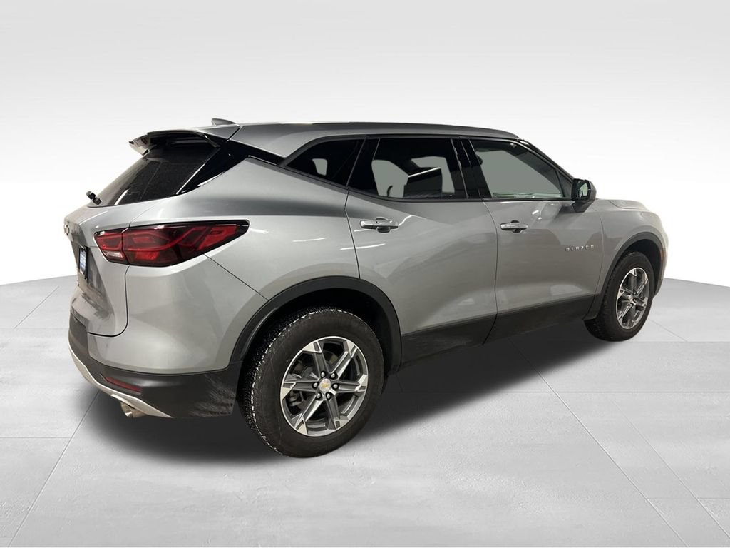 Certified 2023 Chevrolet Blazer LT AWD/4WD image 9