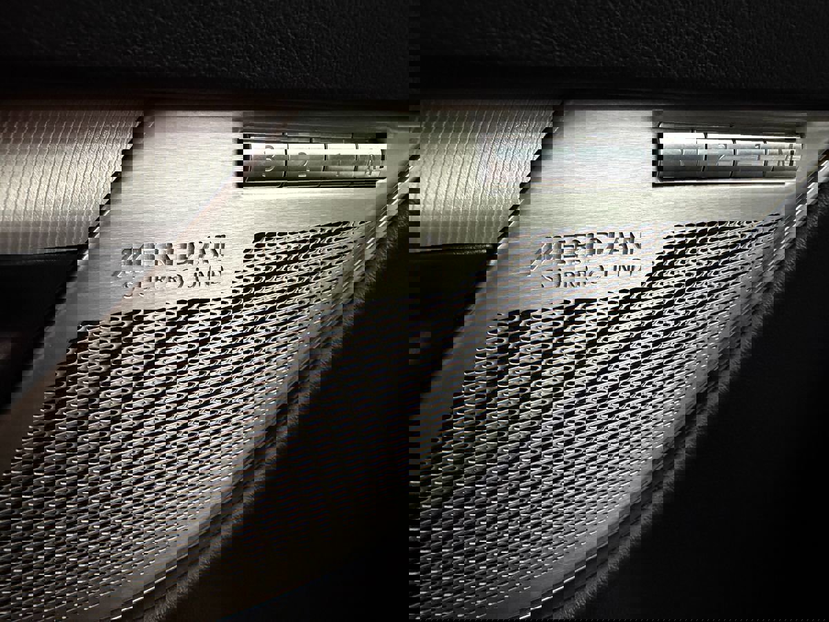 Used 2022 Jaguar F-PACE S image 20