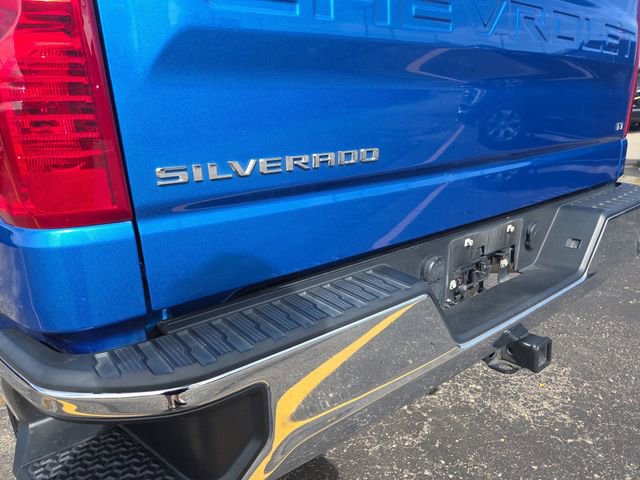 Used 2022 Chevrolet Silverado 1500 LT image 38