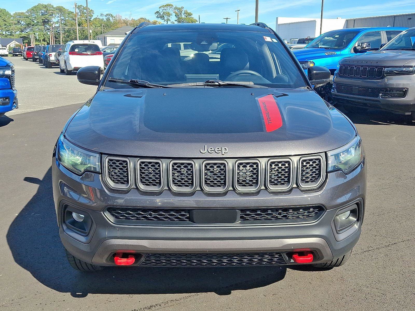 Certified 2023 Jeep Compass Trailhawk image 3