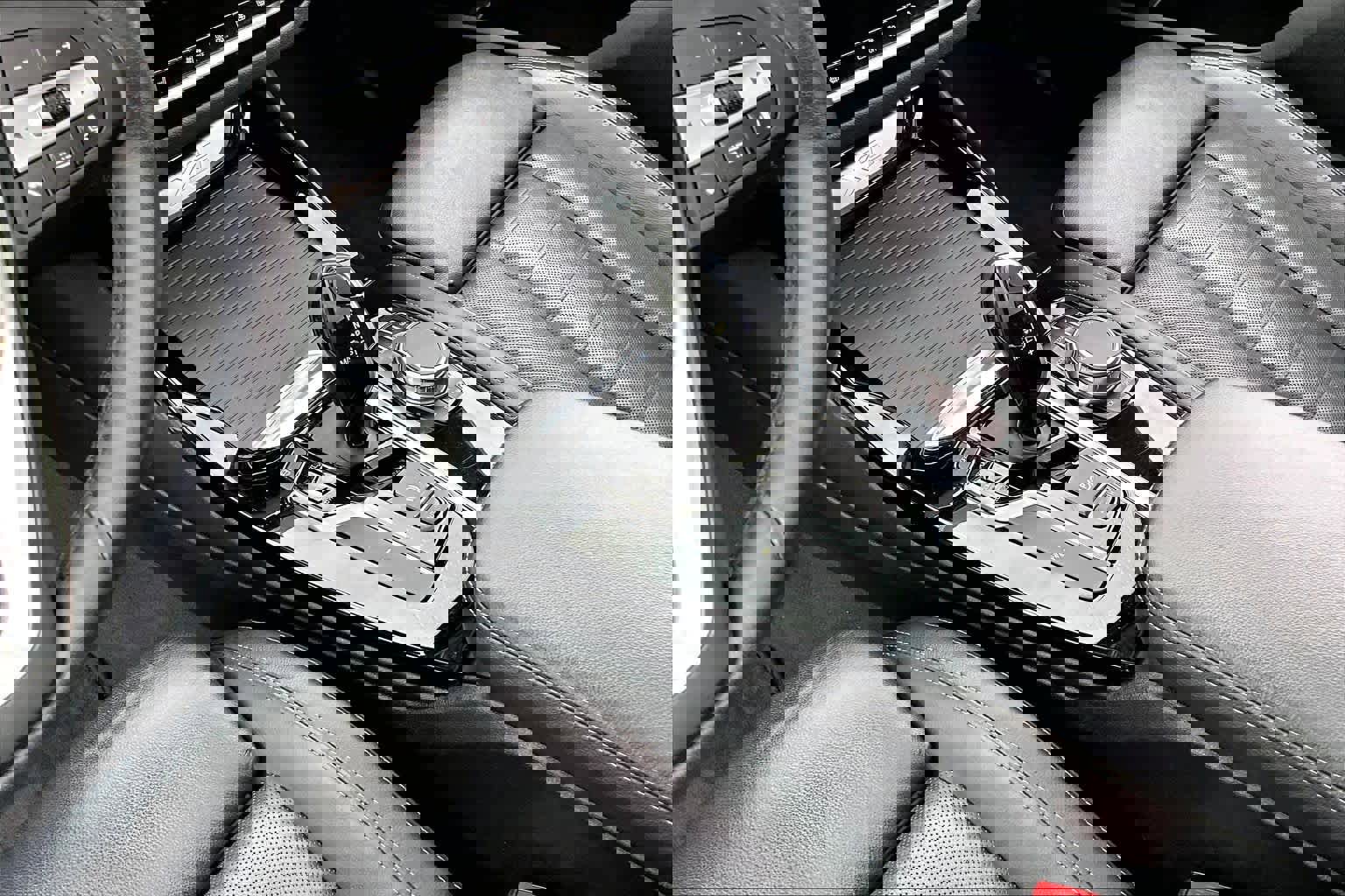 Used 2021 BMW X3 sDrive30i w/ Premium Package image 17