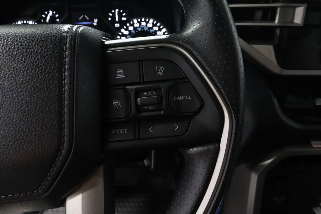 Used 2025 Toyota Tundra SR5 AWD/4WD image 28