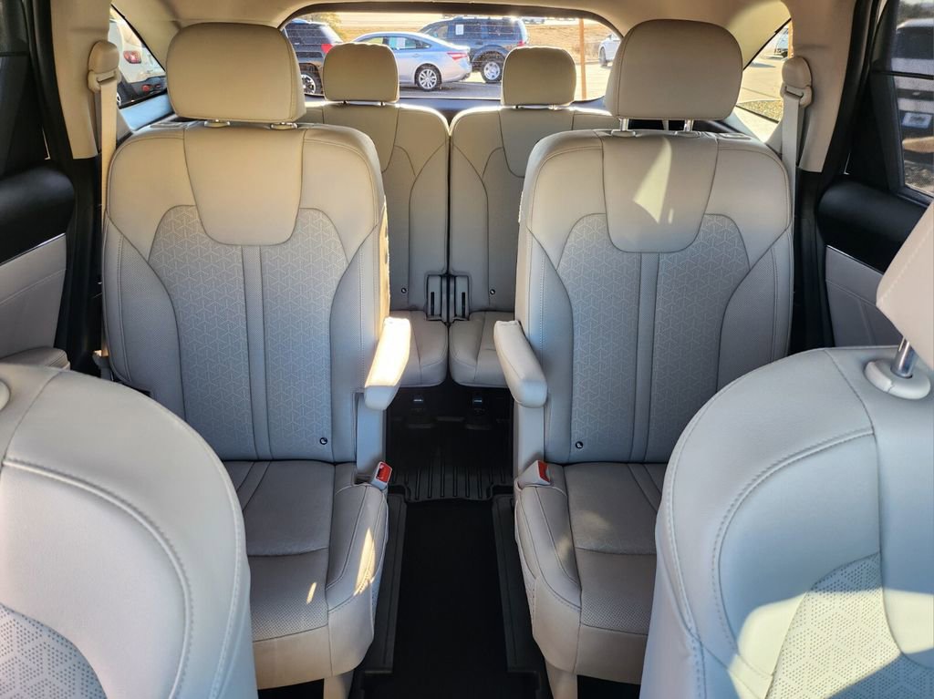 Used 2024 Kia Sorento SX Prestige image 25