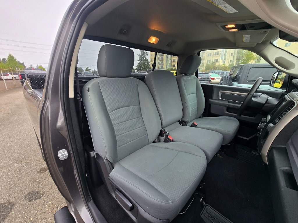 Used 2015 RAM 1500 Classic SLT w/ Trailer & Traction Group AWD/4WD image 13