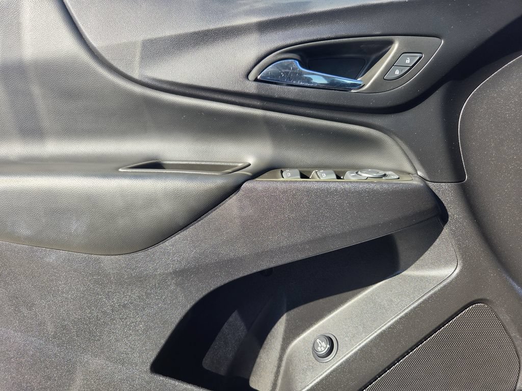 Used 2024 Chevrolet Equinox LT AWD/4WD image 19
