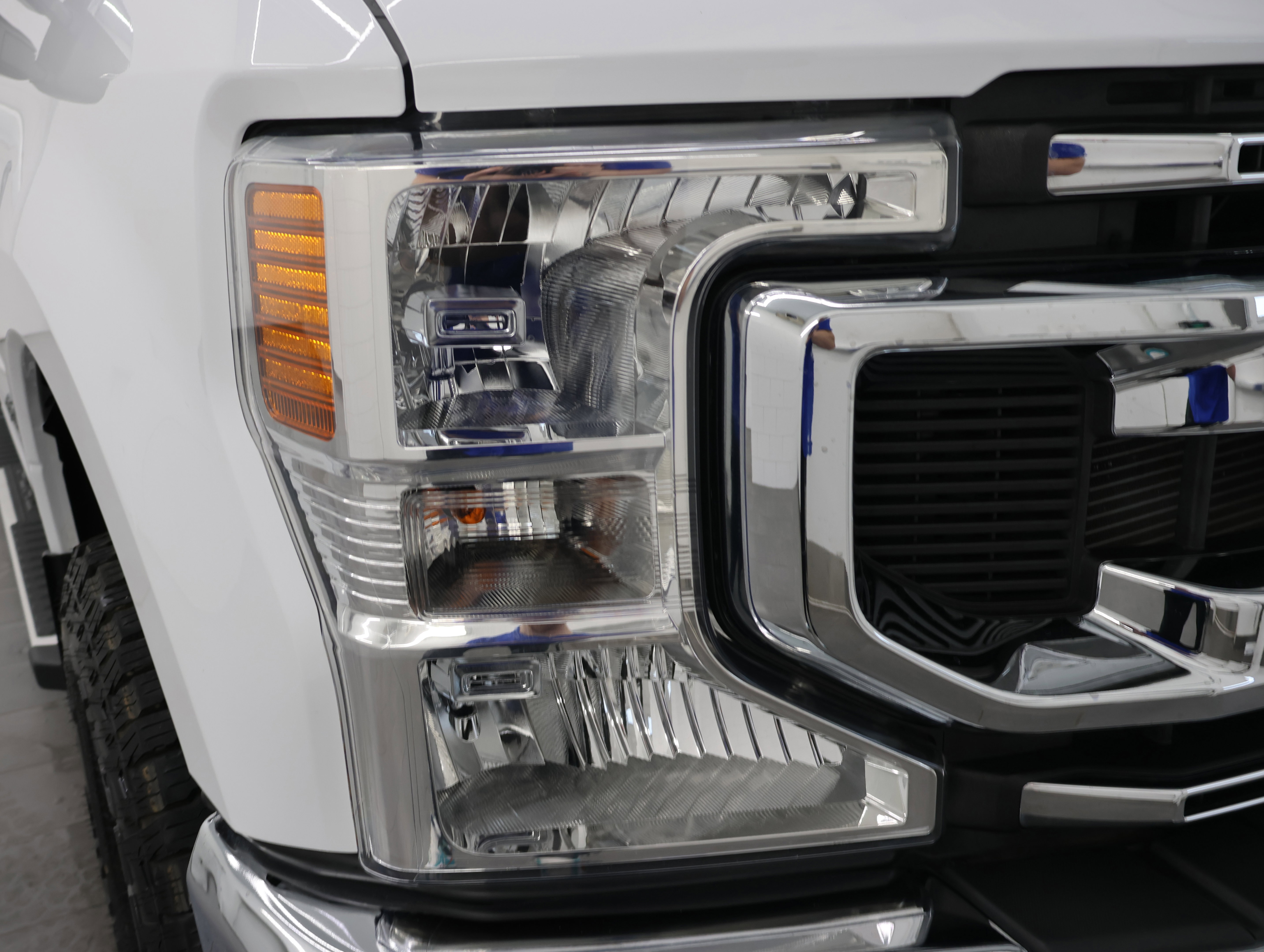 Used 2022 Ford F250 XLT w/ XLT Premium Package AWD/4WD image 22