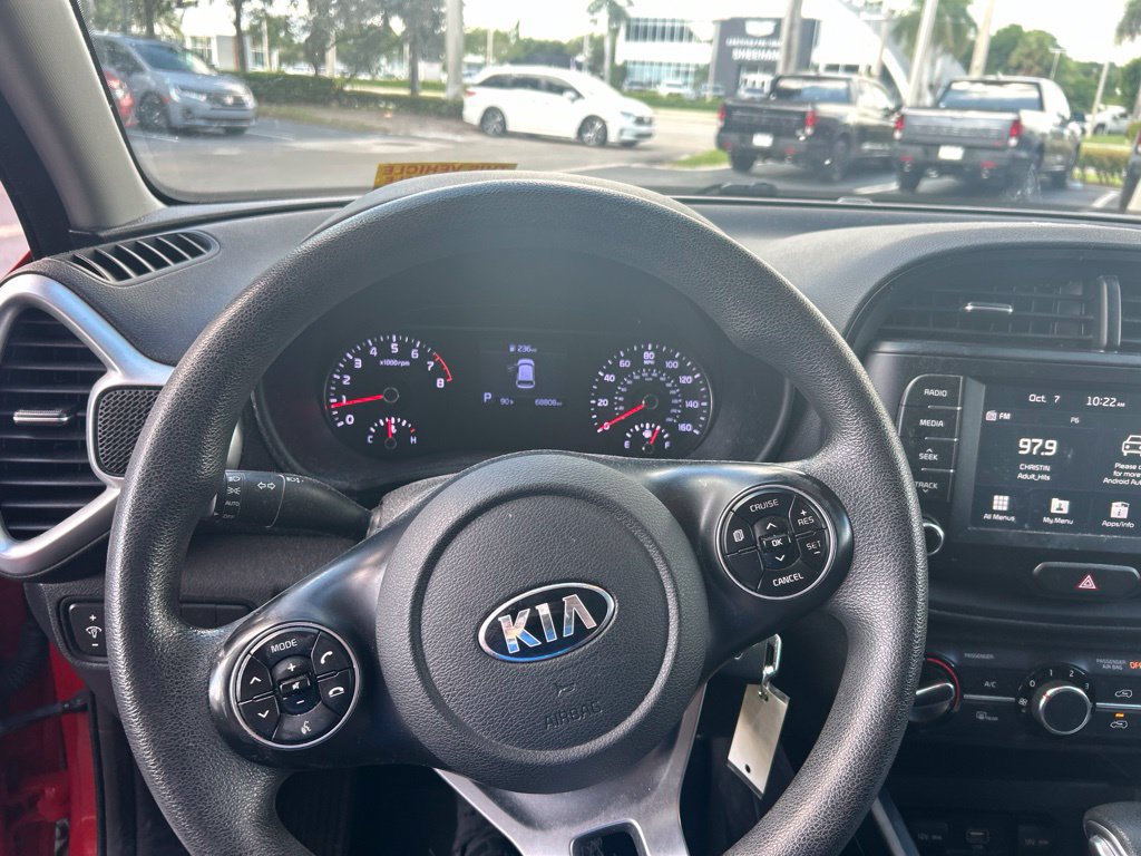 Used 2020 Kia Soul S FWD image 10