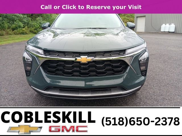 New 2025 Chevrolet Trax LT w/ Driver Confidence Package image 9