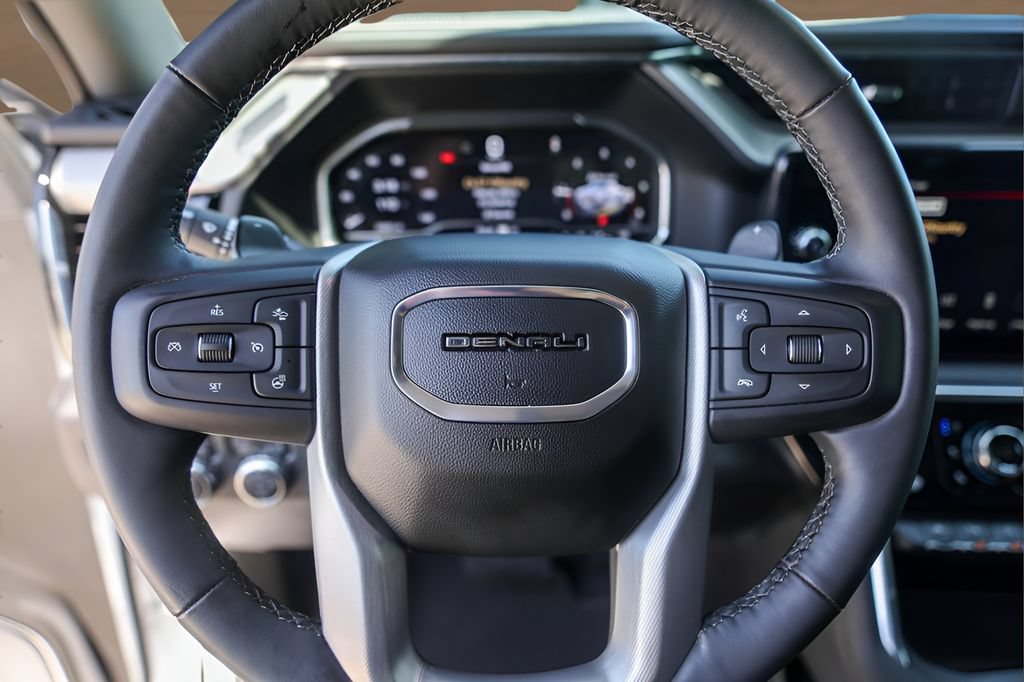 Used 2023 GMC Sierra 1500 Denali w/ Denali Reserve Package AWD/4WD image 12