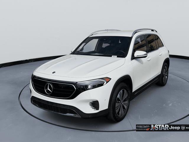 Used 2023 Mercedes-Benz EQB 300 4MATIC image 1