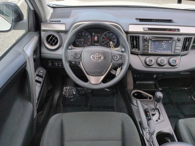 Used 2017 Toyota RAV4 LE w/ Carpet Mat Package AWD/4WD image 16