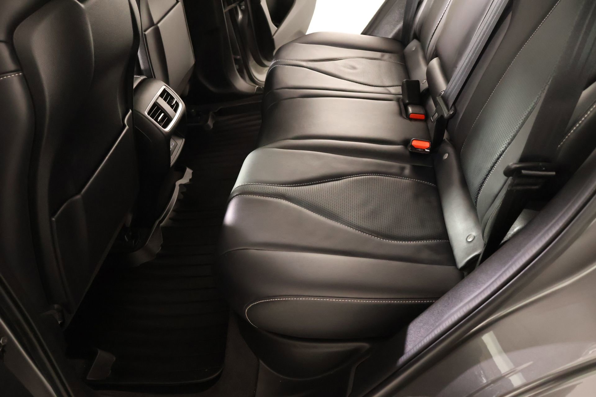 Used 2023 Acura RDX w/ Technology Package image 13