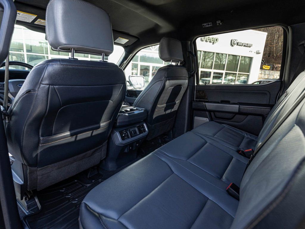 Used 2023 Ford F150 Lightning Lariat image 23