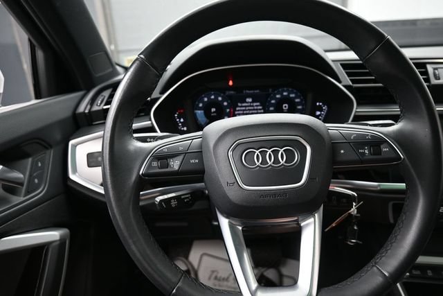 Used 2025 Audi Q3 2.0T Premium AWD/4WD image 8
