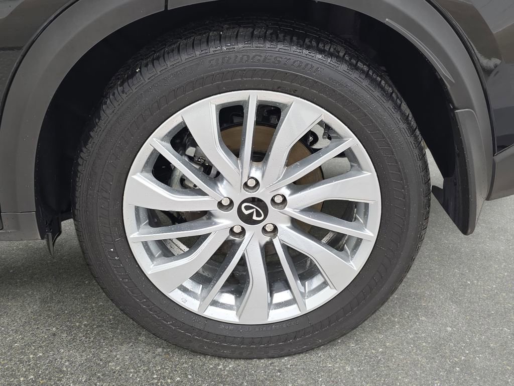 Certified 2023 INFINITI QX50 Luxe AWD/4WD image 30
