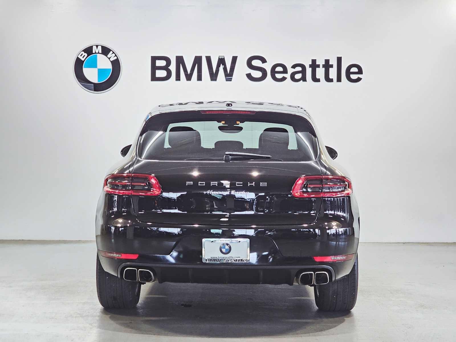 Used 2016 Porsche Macan Turbo w/ Premium Package Plus image 5