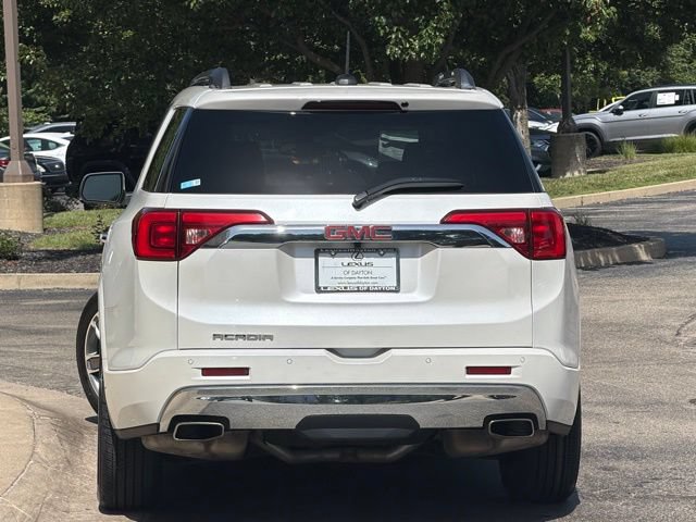 Used 2017 GMC Acadia Denali w/ Technology Package FWD image 6