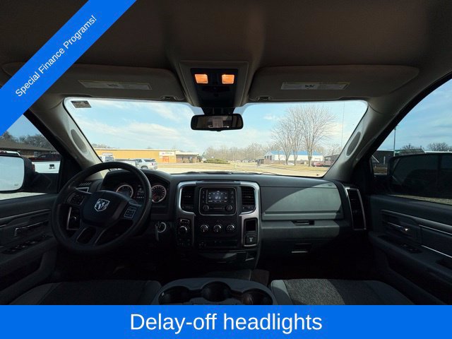 Used 2014 RAM 1500 Classic SLT AWD/4WD image 40