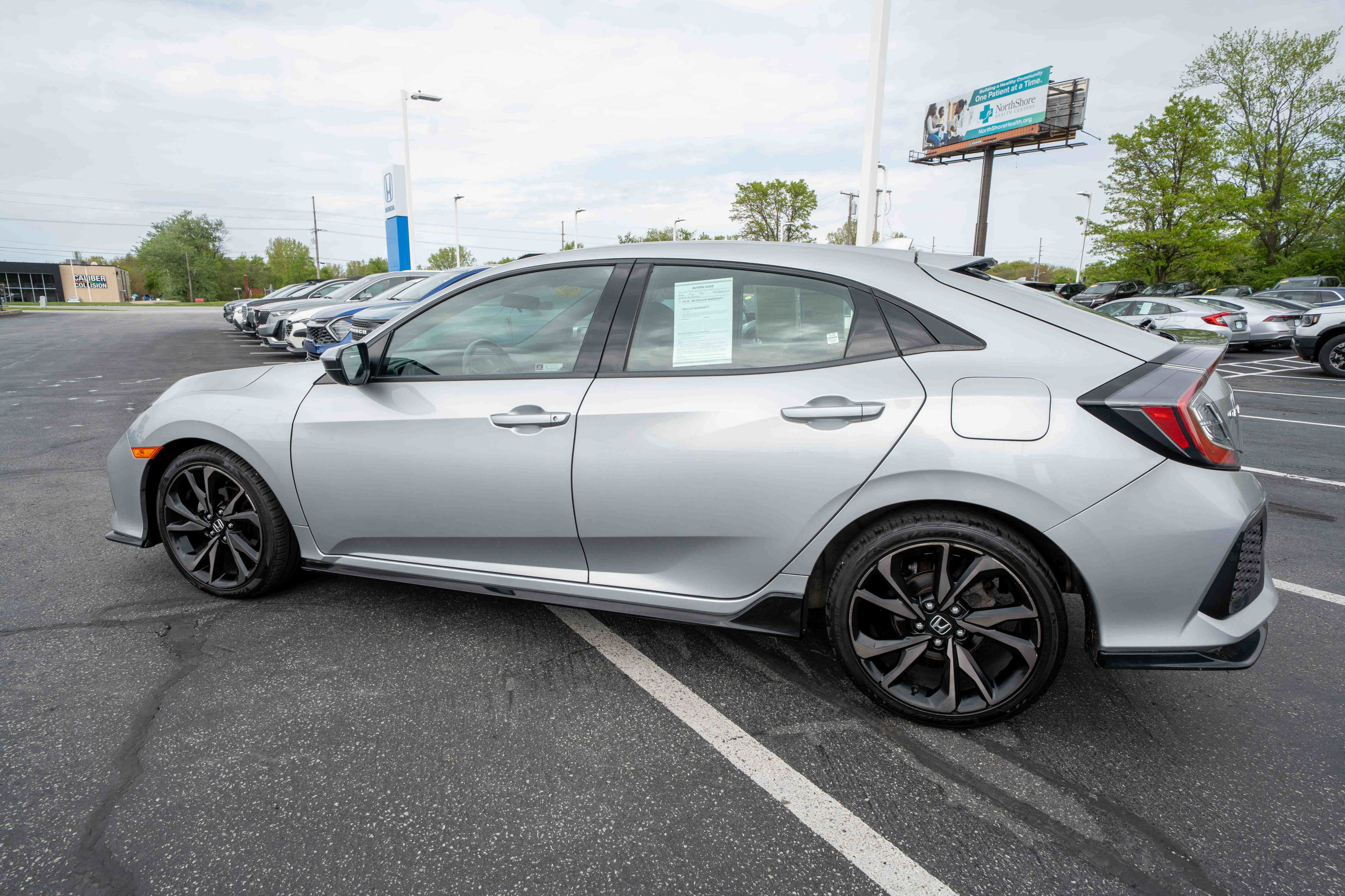 Used 2018 Honda Civic Sport image 4
