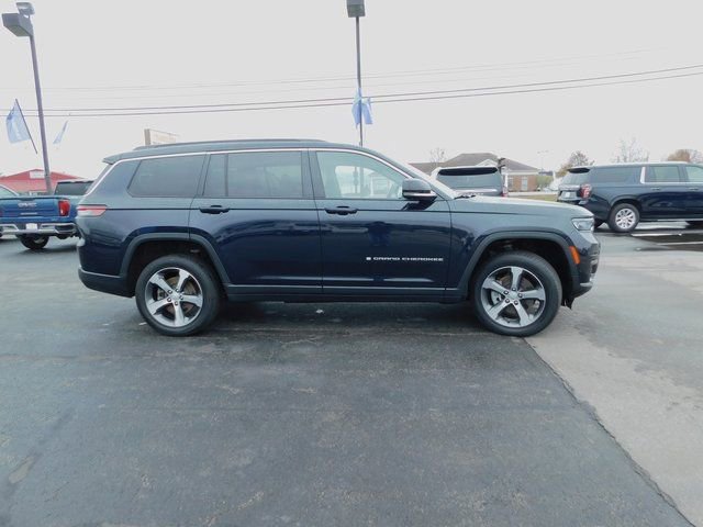 Used 2024 Jeep Grand Cherokee L Limited w/ Luxury Tech Group II image 6