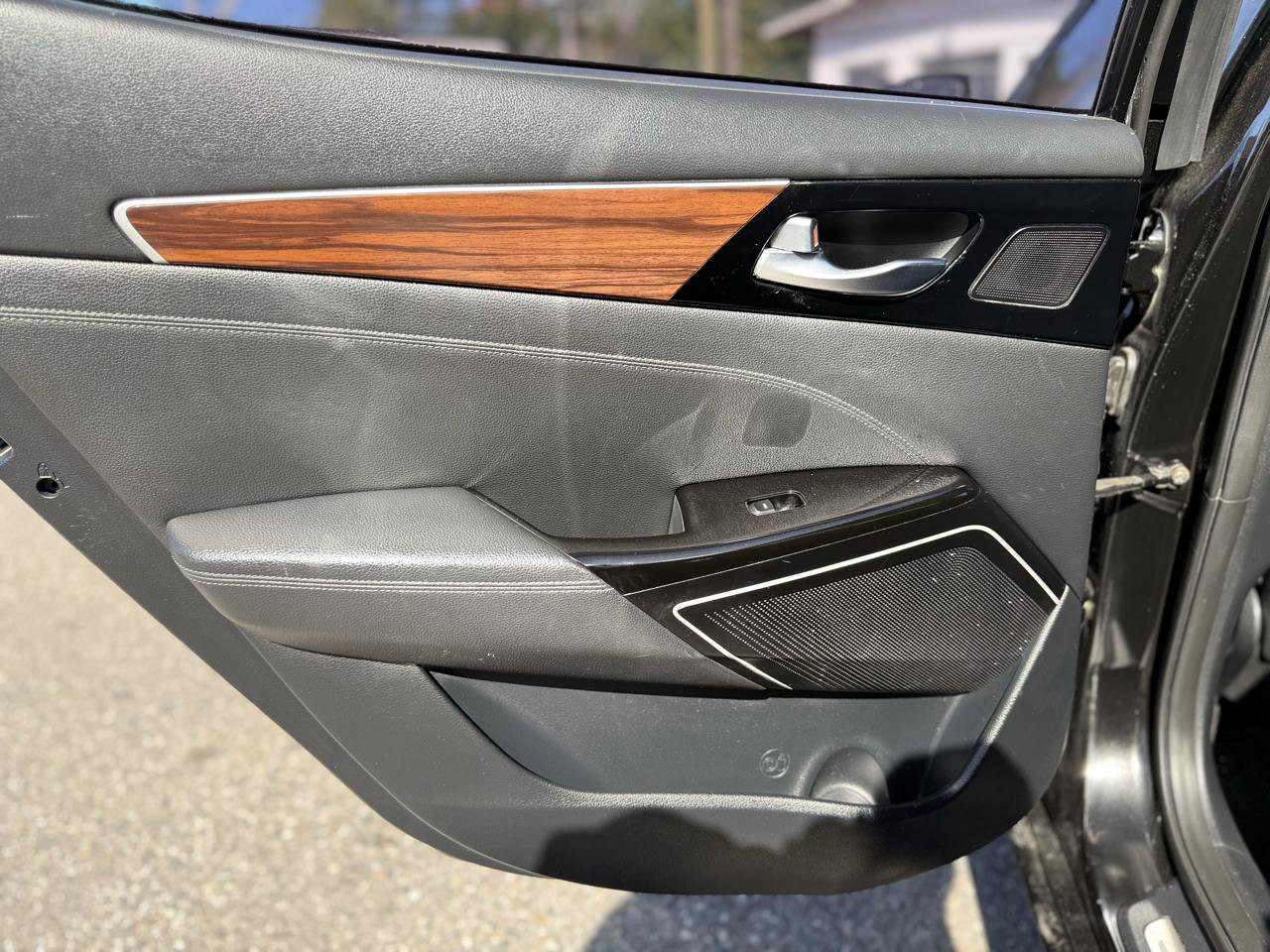 Used 2017 Kia Cadenza Technology FWD image 59