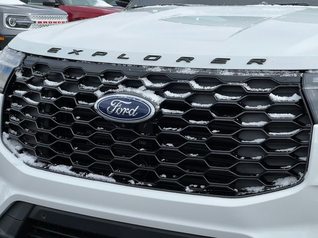 New 2026 Ford Explorer ST-Line w/ ST-Line Street Pack image 45