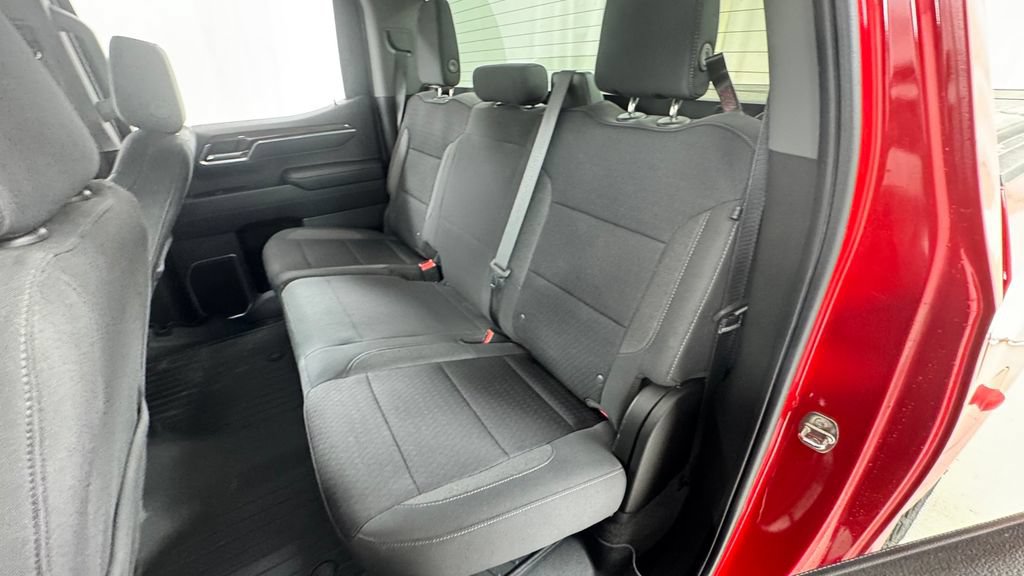 Used 2022 Chevrolet Silverado 1500 LT AWD/4WD image 12